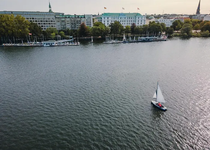 Atlantic Hamburg, Autograph Collection Hotel 5*