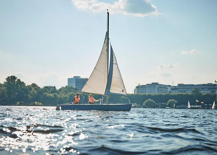 Atlantic Hamburg, Autograph Collection