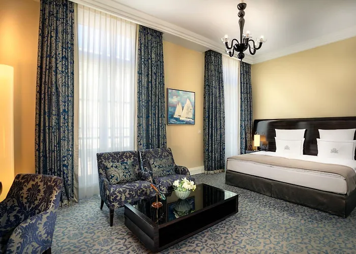 Atlantic Hamburg, Autograph Collection 5*