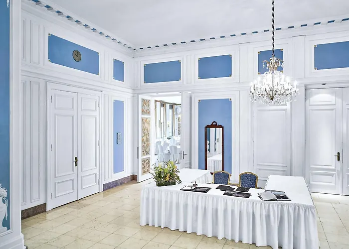 Hotel Atlantic Hamburg, Autograph Collection 5*